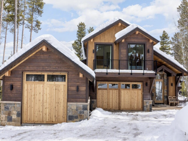 Luxury Peak 8 Ski in ski out 6 bedroom in the heart of Breck!